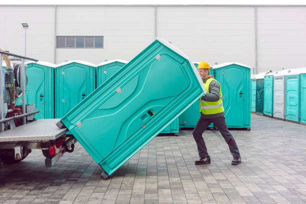 Best Construction site porta potty rental  in Pekin, IL