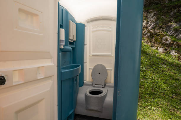 Best Affordable portable toilet rental  in Pekin, IL
