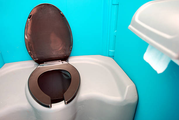 Best Sanitation services for porta potties  in Pekin, IL